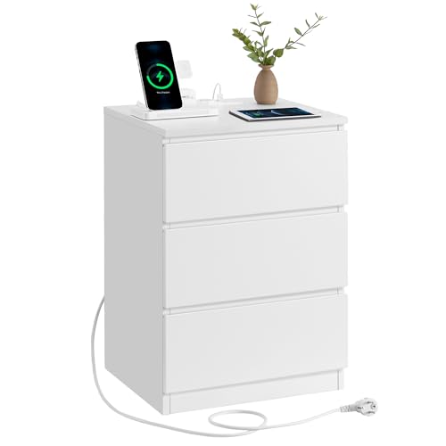 VASAGLE Kailyn Kollektion   Steckdosenleiste, Beistelltisch, 3 Schubladen, 2 AC Steckdosen, 2 USB A Anschlüsse, modern, wolkenweiß LET631W14