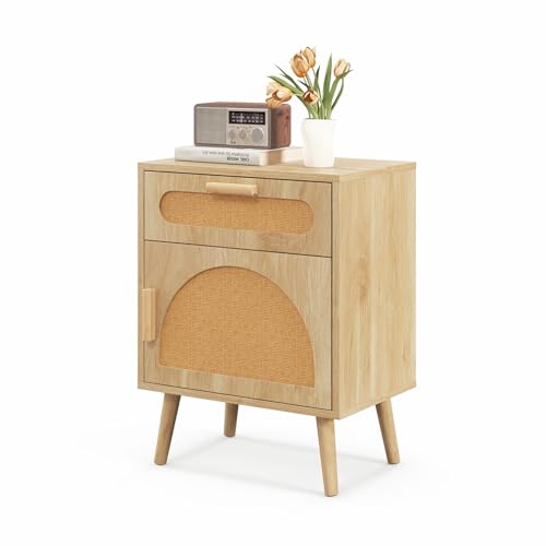 KOMFOTTEU Nachttisch mit Schublade & Tür aus Rattan, Nachtschrank mit Beinen aus Massivholz, Beistelltisch Nachtkommode für Schlafzimmer Wohnzimmer, 45 x 30 x 61 cm, Natur