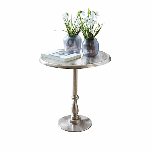 Loberon Beistelltisch Eppeville, handgefertigt, aufwendig gearbeiteter Fuß, glänzender Metall-Look, Nachttisch, Aluminiumguss, Silber