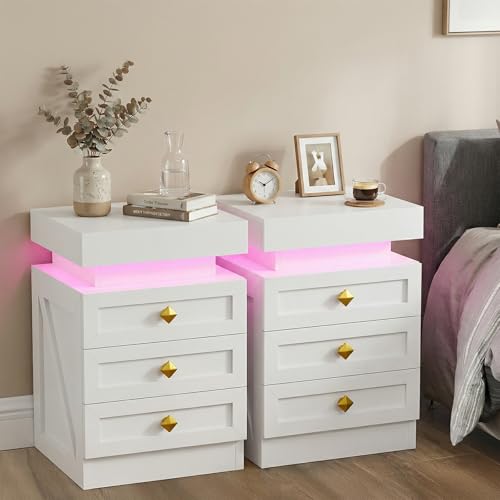ChromaCasa Nachttisch 2er Set mit Steckdose, 2 AC 2 USB Nachtschrank mit RGB LED Licht Leiste, Beistelltisch Holz mit 3 Schubladen und Schiebedach, FüR Schlafzimmer Wohnzimmer, 35cm Breit Weiß