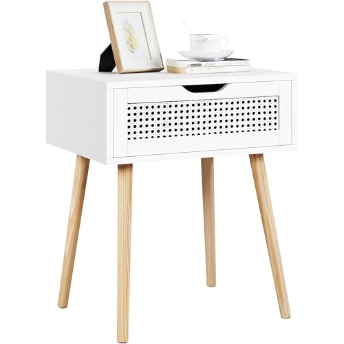 Yaheetech Nachtschrank Rattan Nachttisch mit 1 Schublade Holzbeine Nachtkommode Beistelltisch Moderner Sofatisch Nachtkästchen für Wohnzimmer/Schlafzimmer, Weiß