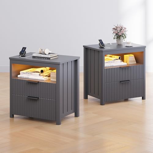 Gurexl 60 cm Breite Nachttisch 2 er Set mit Ladefunktion für Schlafzimmer,LED Nightstand mit Versteckte Schublade und USB Type-C,Bauernhausstil Beistelltisch mit Geheimfach für Boxspringbett,Grau