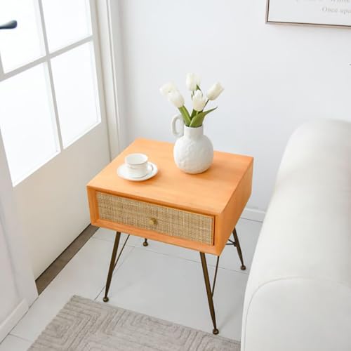 Cagnolier Nachttisch aus Holz, Kleiner, Schlichter Nachttische,Schlafzimmer, Retro-Stil Nachttisch mit Einer Schublade aus Rattan,Antik-goldene Beine Metallbeine,geeignet für Schlafzimmer