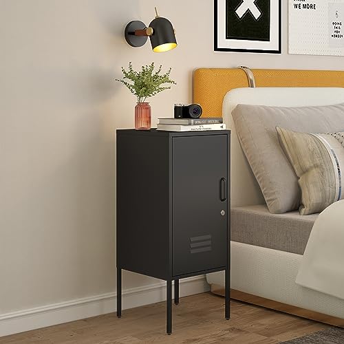 [en.casa] Nachtschrank Hausjärvi Nachttisch 82 x 35 x 35 cm Nachtkästchen Beistelltisch mit 1 Tür Metallschrank Beistellschrank abschließbar Büroschrank Stahl Schwarz